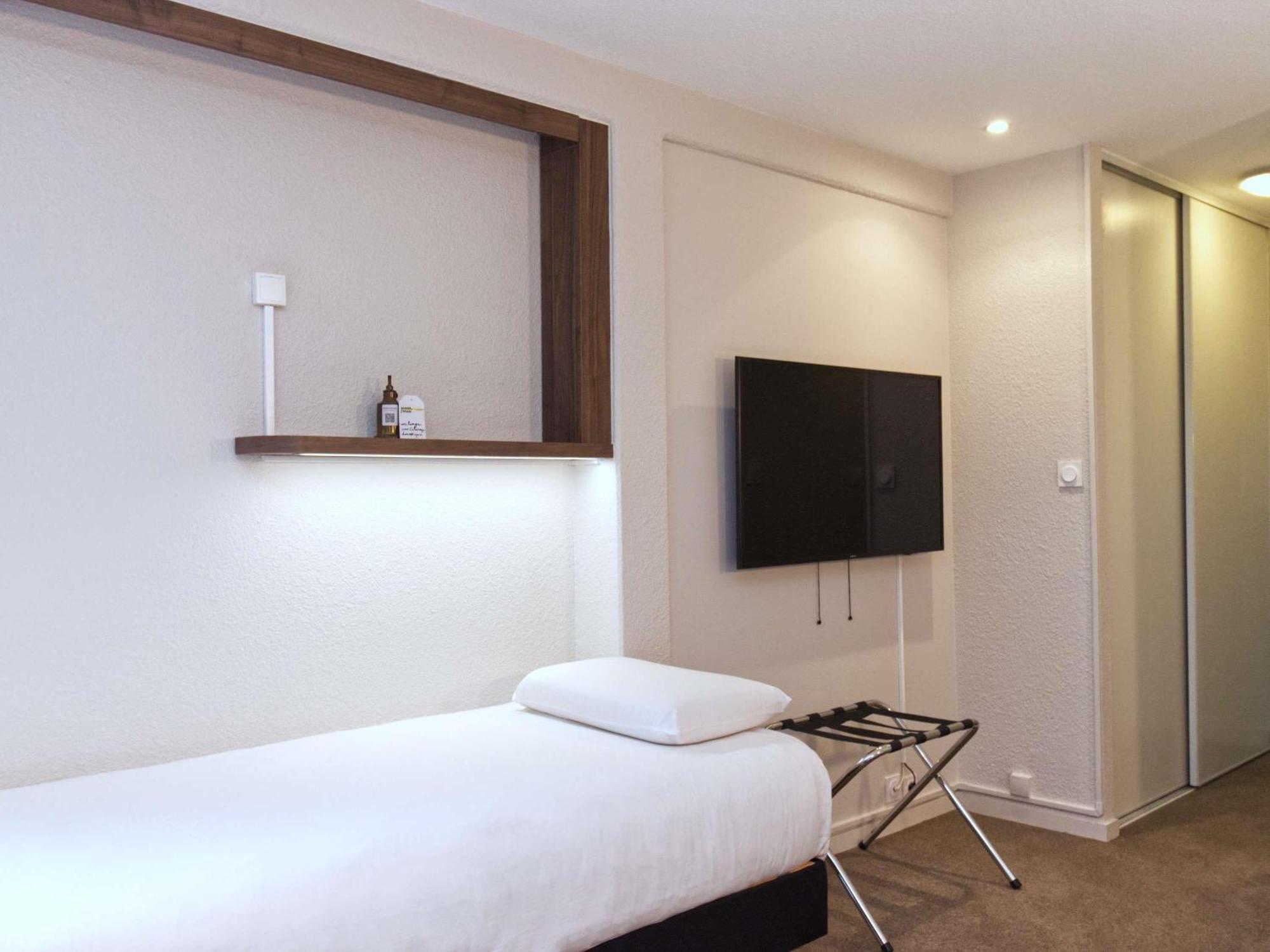 Greet Hotel Dijon Sud Longvic Exterior photo